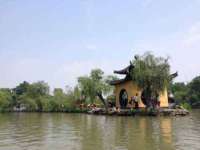 骥子龙文融资租赁（深圳）有限公司